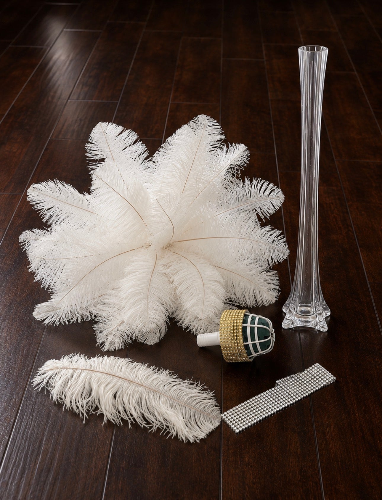 The Perfect 10 Complete Ostrich Feather Centerpiece Kit – 300 Genuine Ostrich Feathers, 20” Clear Glass Eiffel Tower Vases & Foam Inserts | Free Shipping